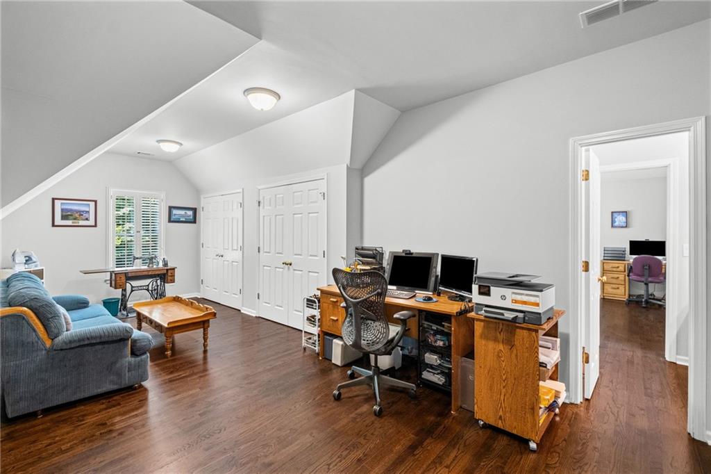 152 Grandmar Chase