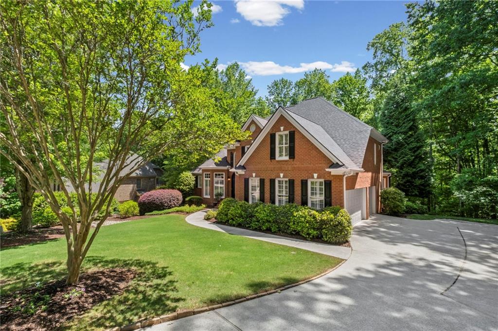 152 Grandmar Chase