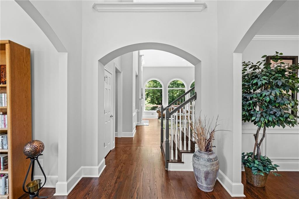 152 Grandmar Chase