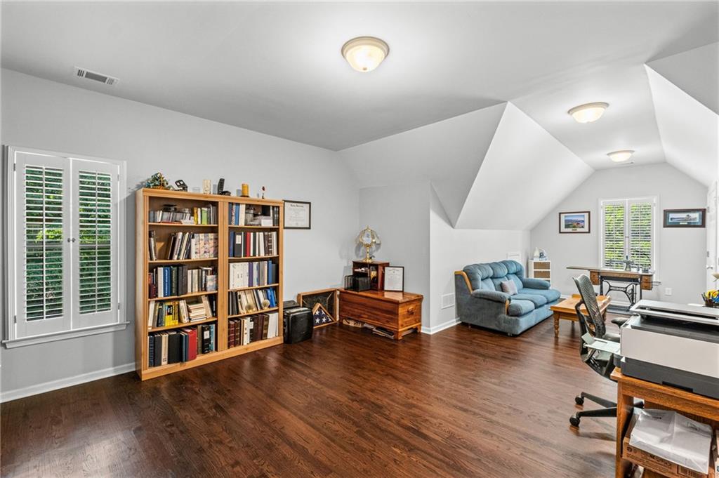 152 Grandmar Chase