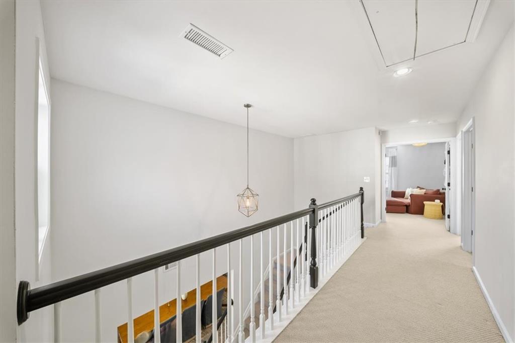 2151 Somerset Place SE