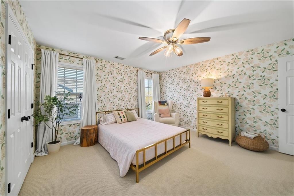 2151 Somerset Place SE