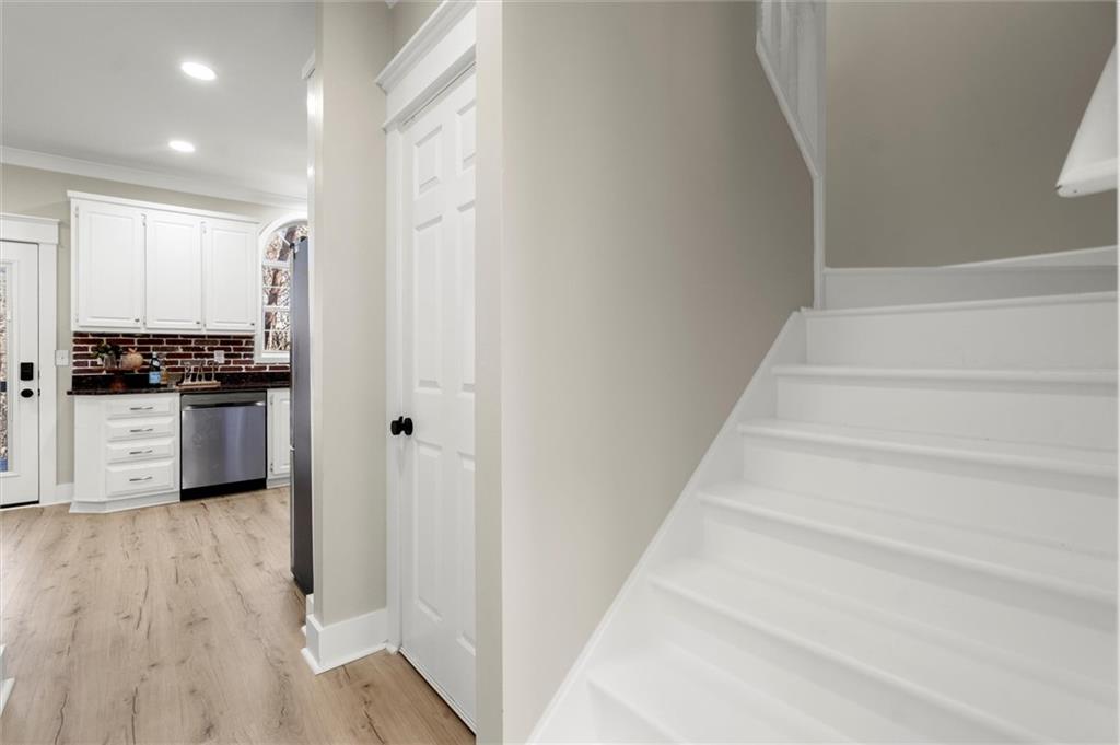 377 Westchester Way