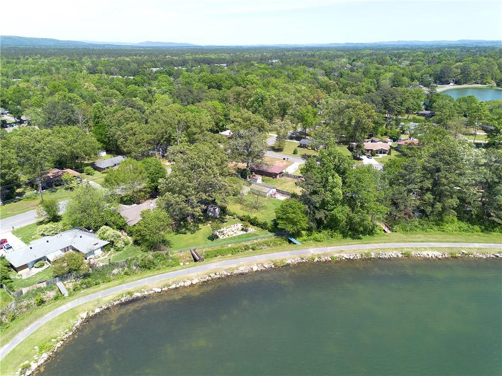 21 Sandy Beach Terrace NW
