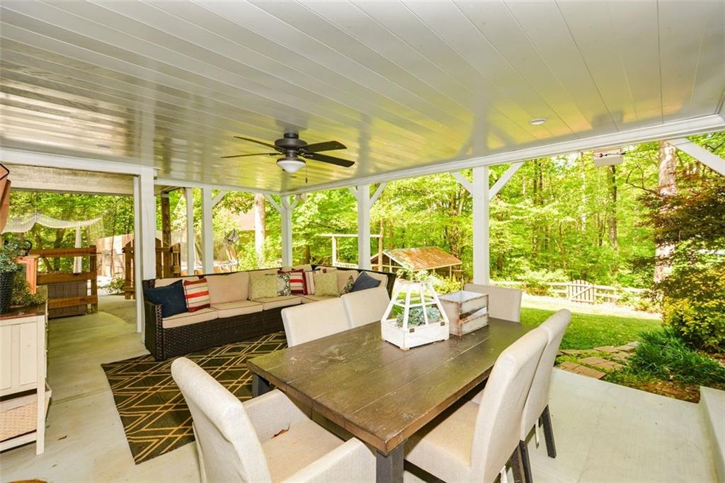 304 Cacique Court