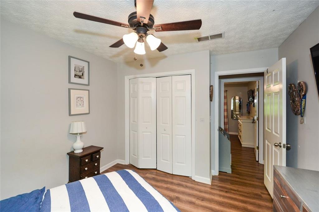 304 Cacique Court