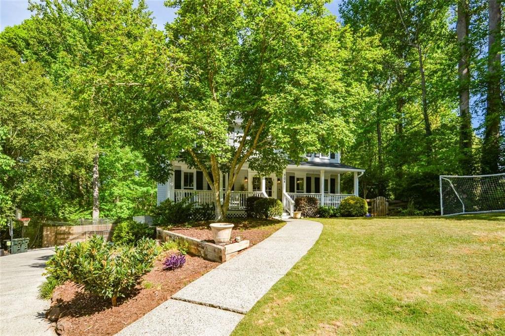 304 Cacique Court