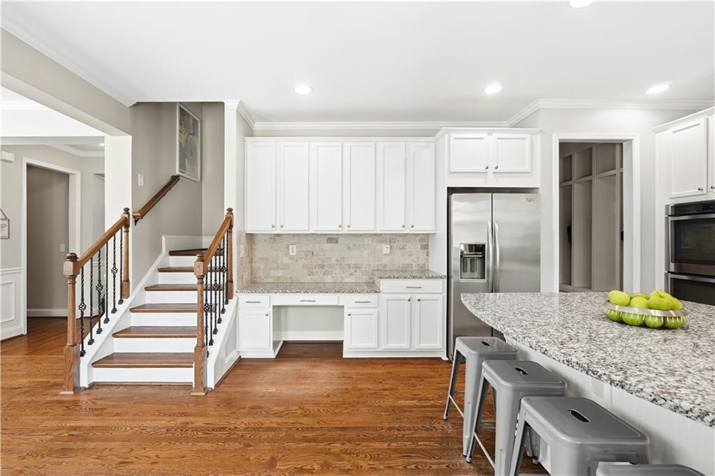 108 Mountain View Road NW