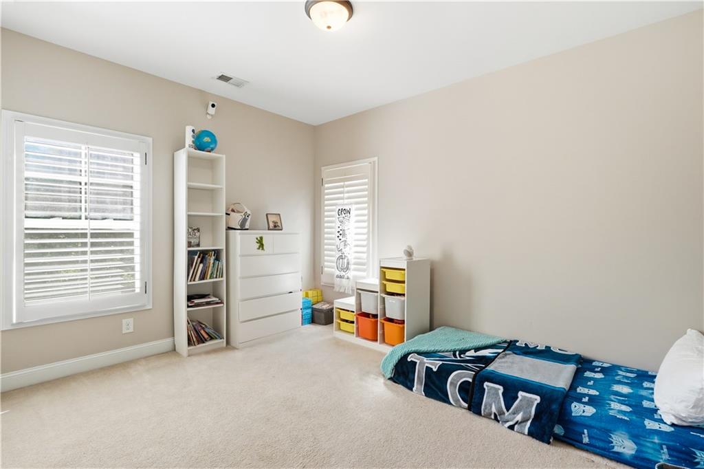 108 Mountain View Road NW