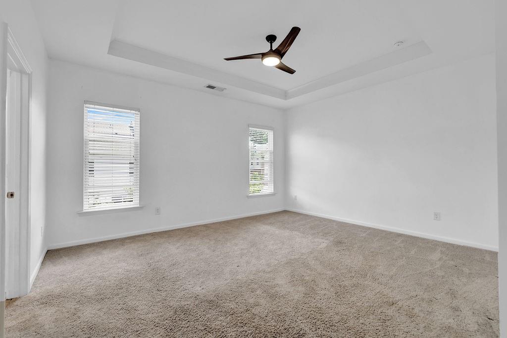221 Ellis Lane