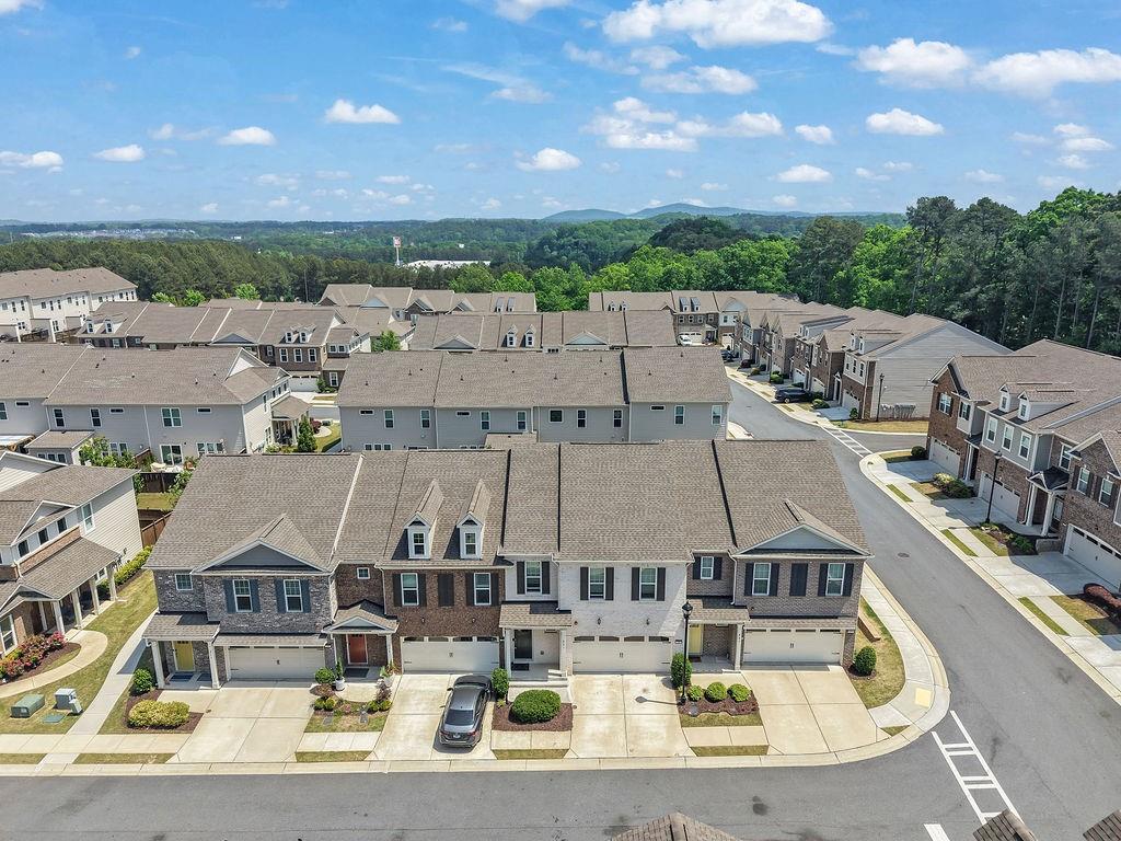 221 Ellis Lane