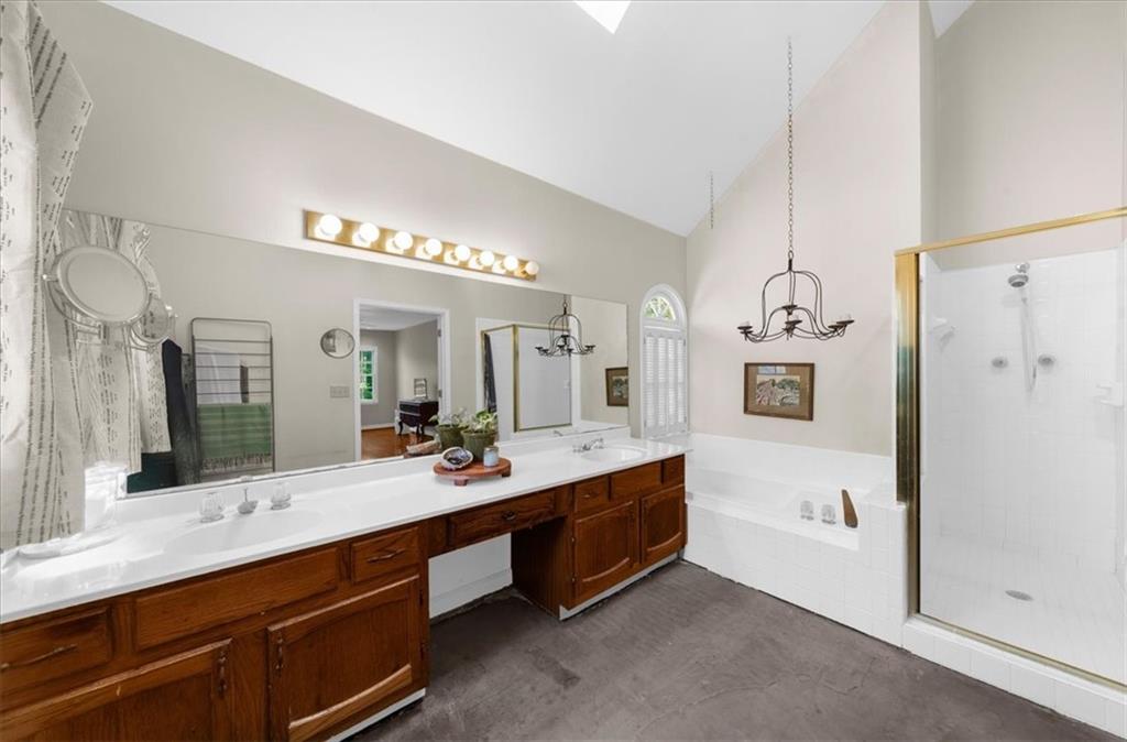 12493 Charlotte Drive