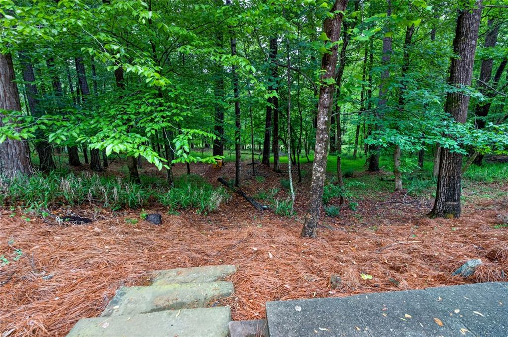 5548 Farmside Way