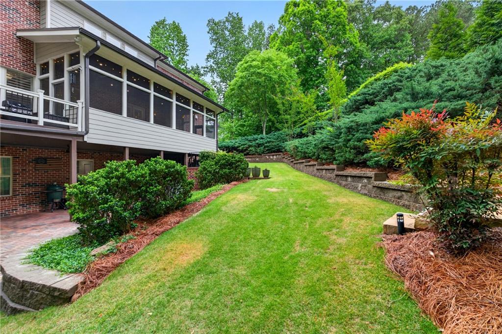 5548 Farmside Way
