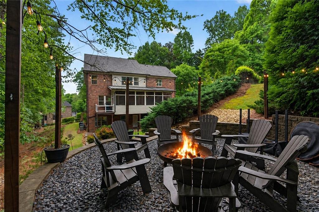 5548 Farmside Way