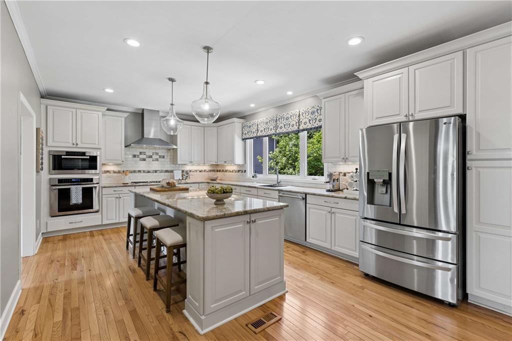 3671 Forest Peak Landing
