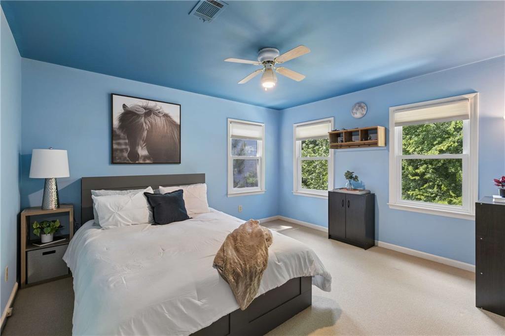 3671 Forest Peak Landing