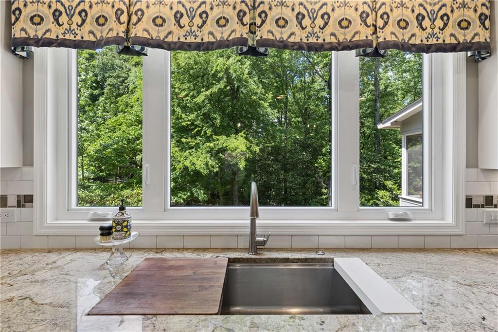 3671 Forest Peak Landing