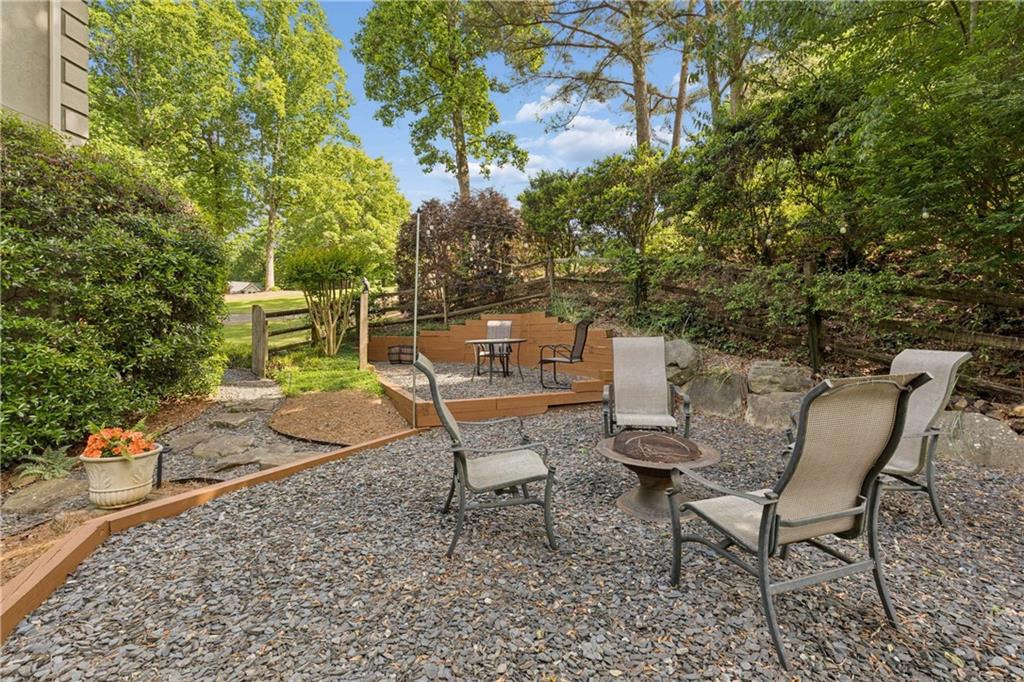 3671 Forest Peak Landing