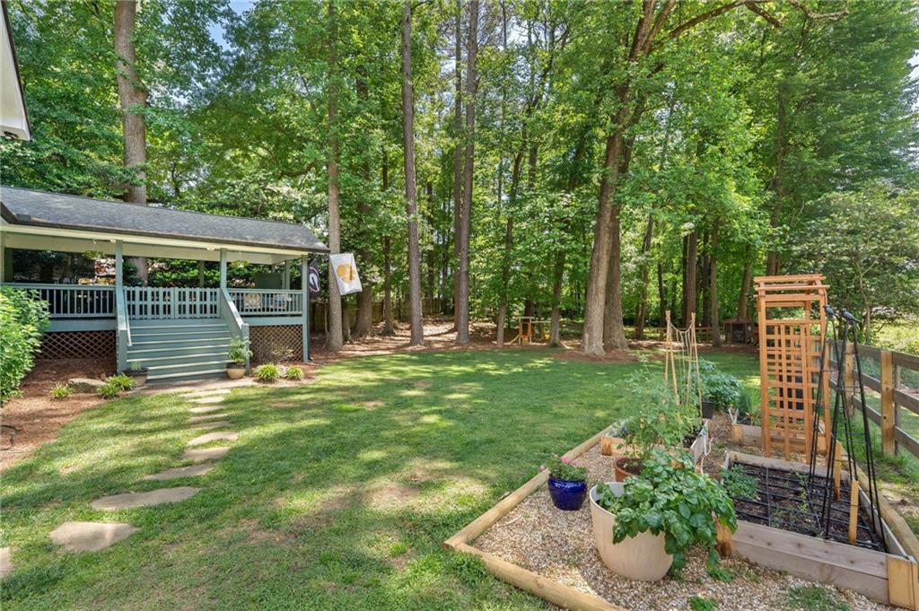 2708 Frontier Trail