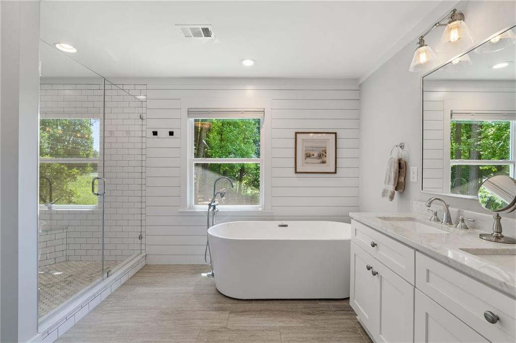 2708 Frontier Trail