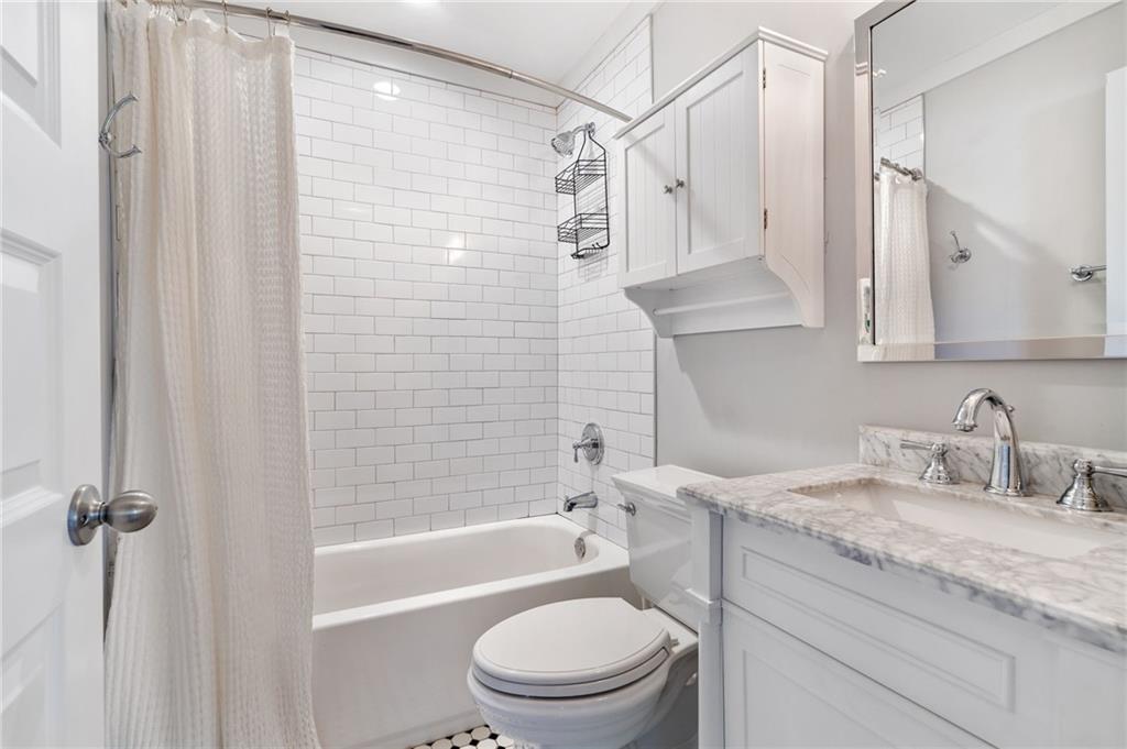 2708 Frontier Trail