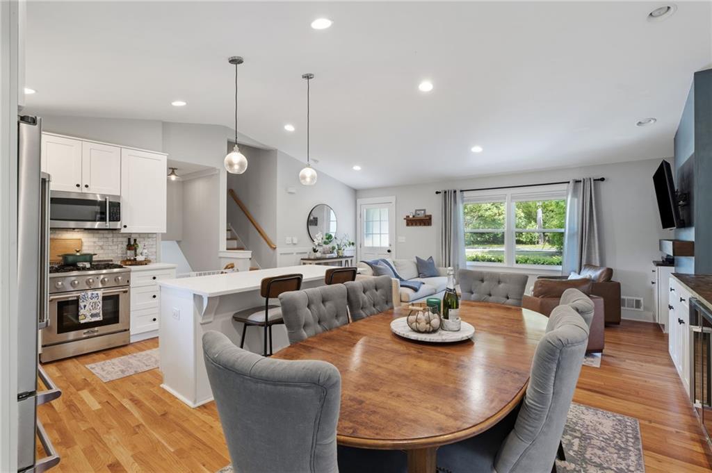 2708 Frontier Trail