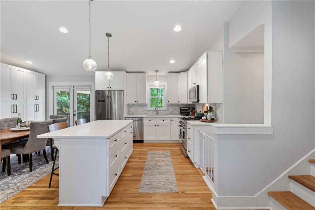 2708 Frontier Trail