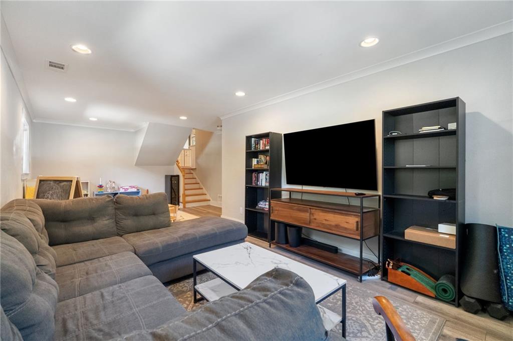 2708 Frontier Trail