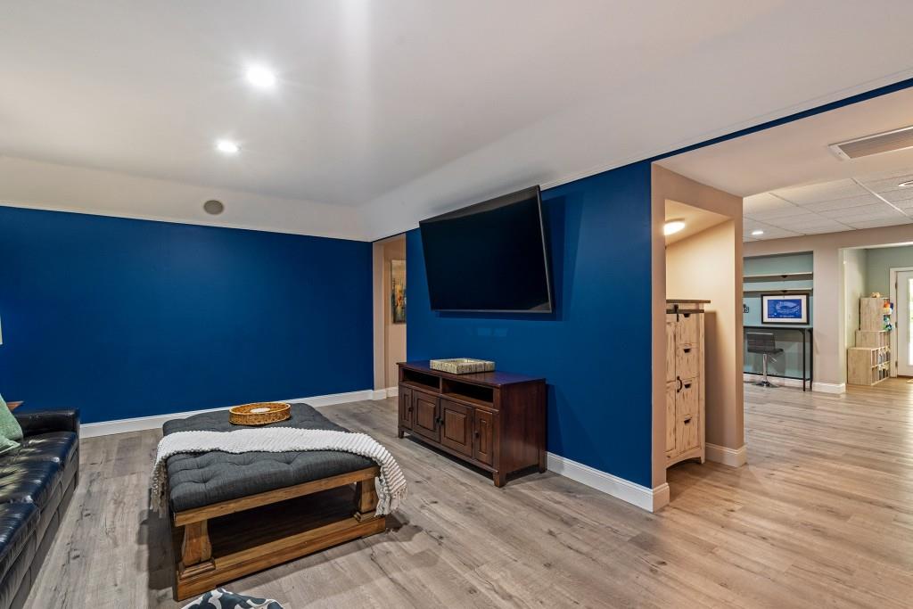 280 Sweet Briar Court