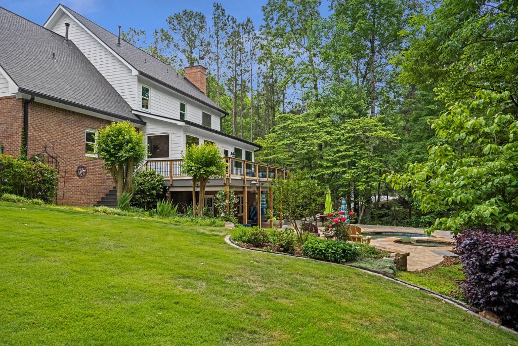 280 Sweet Briar Court