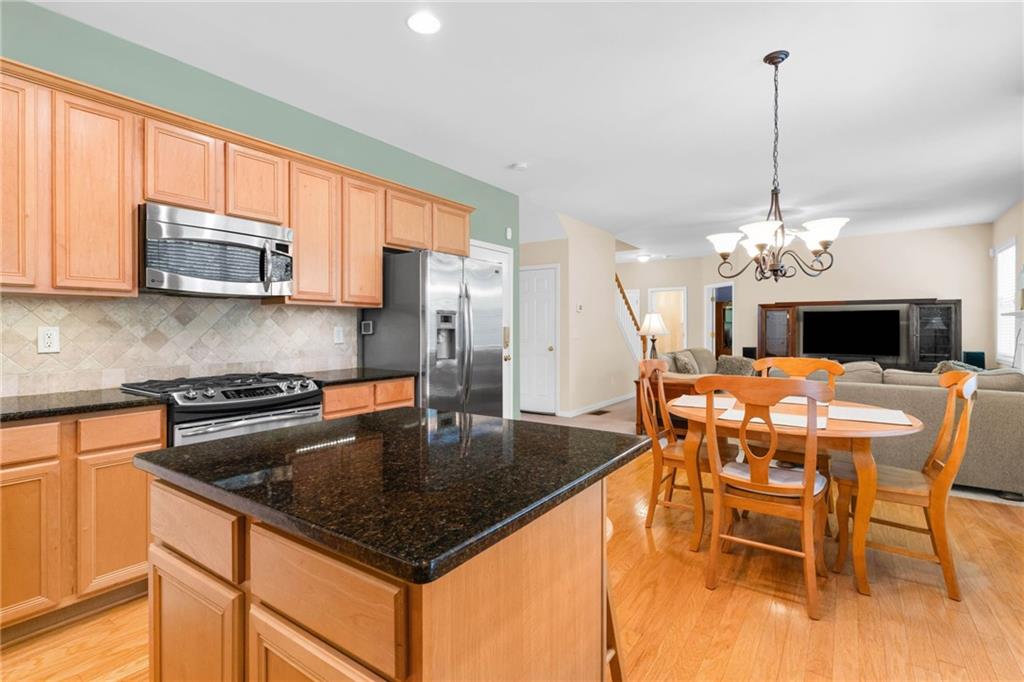 407 Whisper Wind Lane