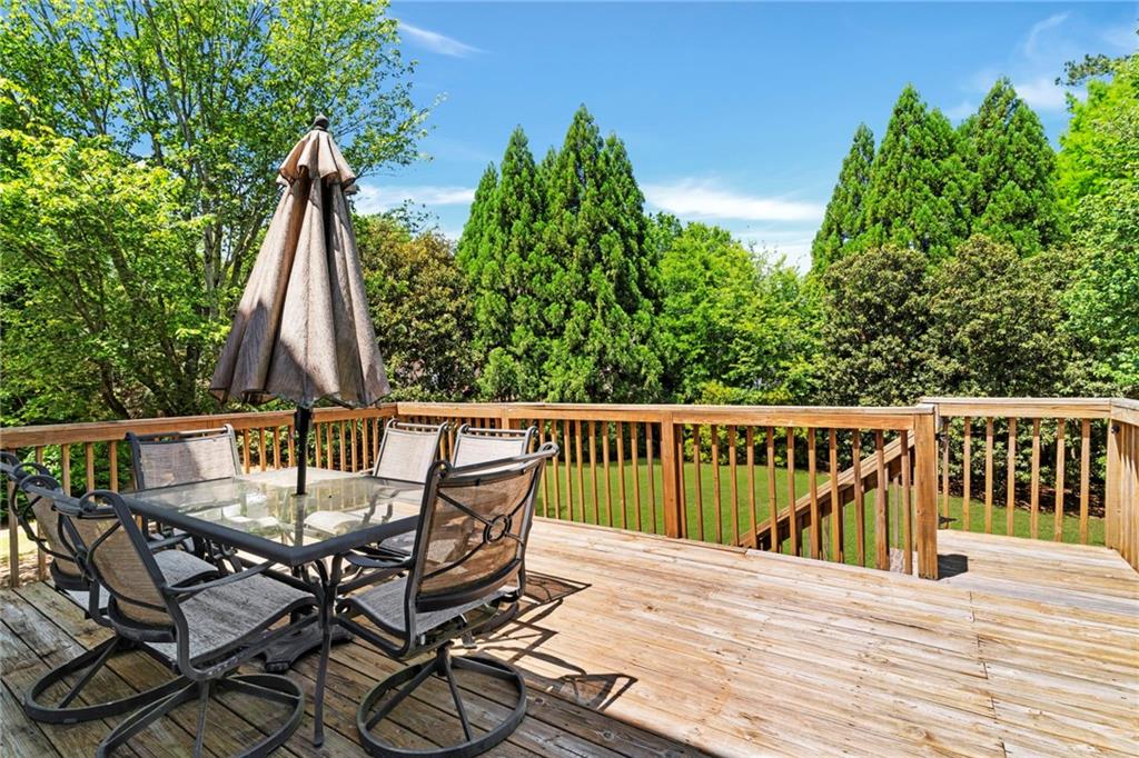 407 Whisper Wind Lane