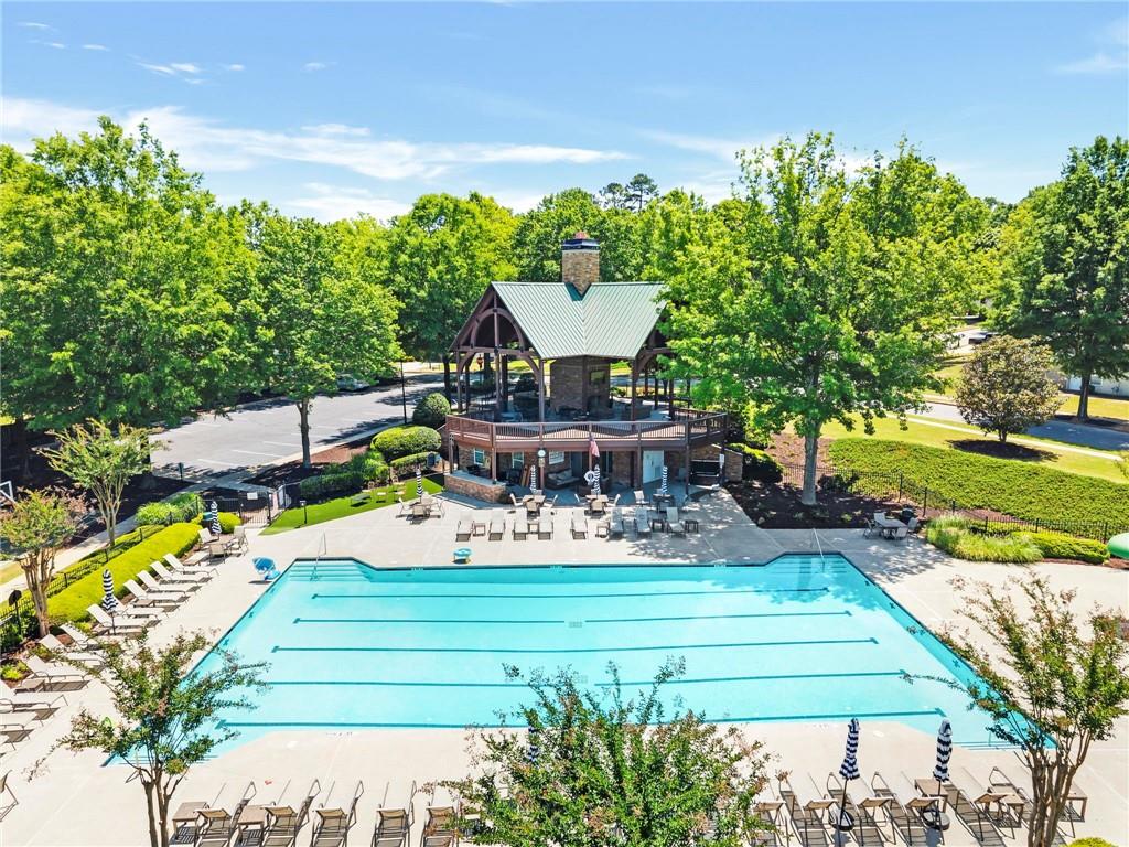 407 Whisper Wind Lane