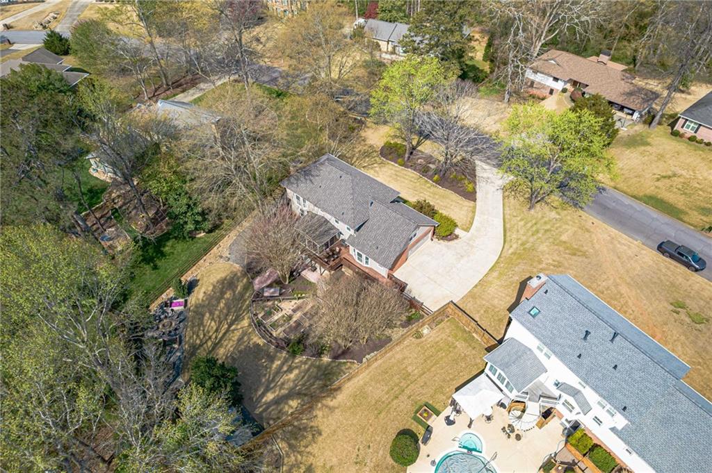 220 Saddle Lake Drive