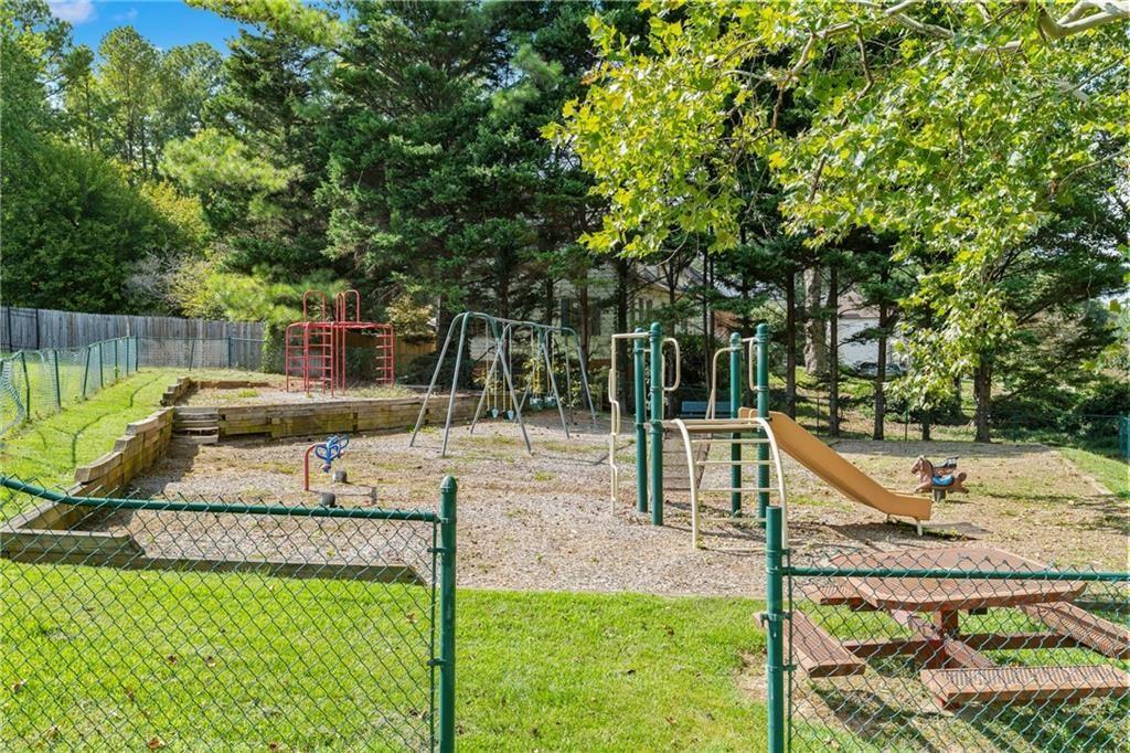 220 Saddle Lake Drive