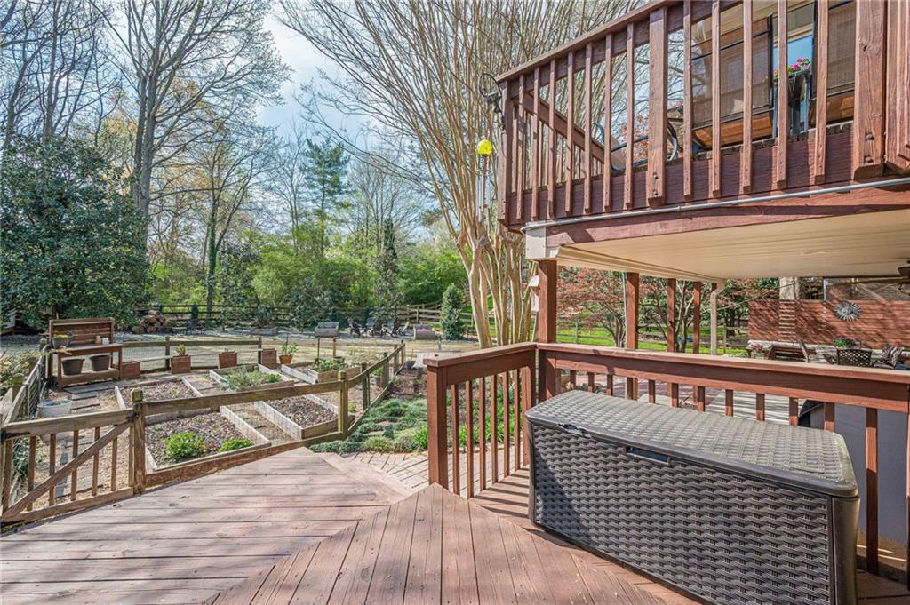 220 Saddle Lake Drive