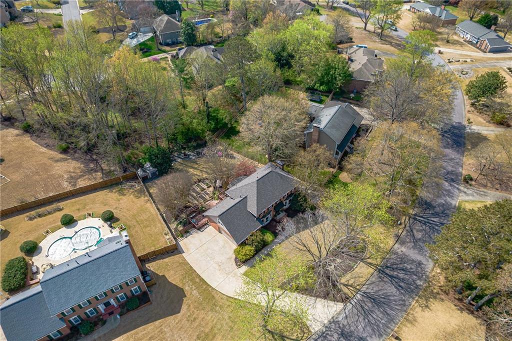 220 Saddle Lake Drive