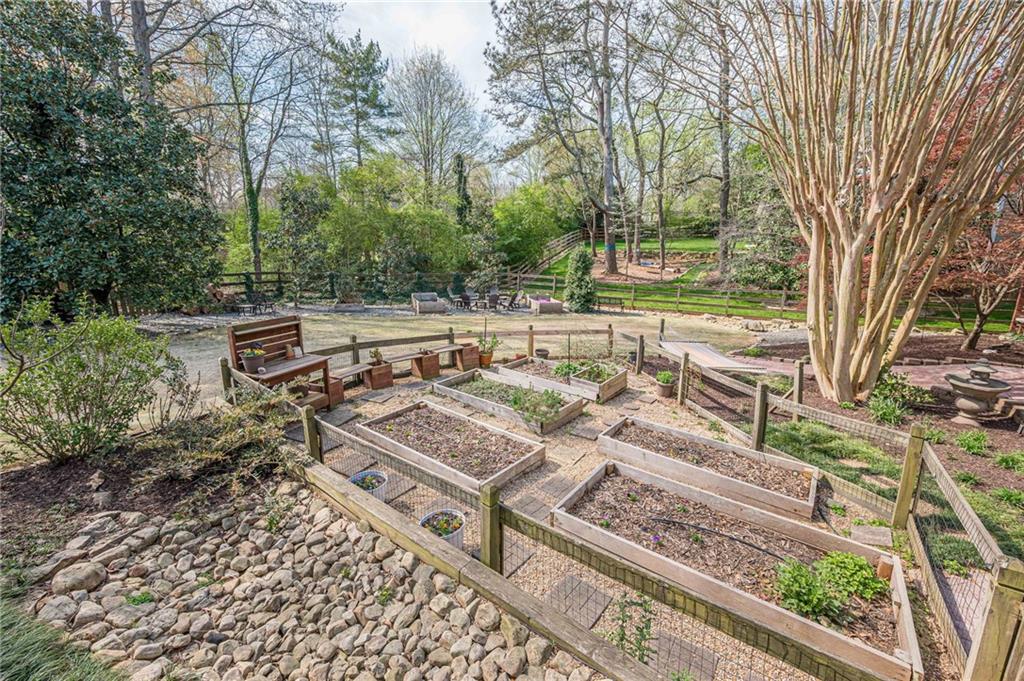 220 Saddle Lake Drive