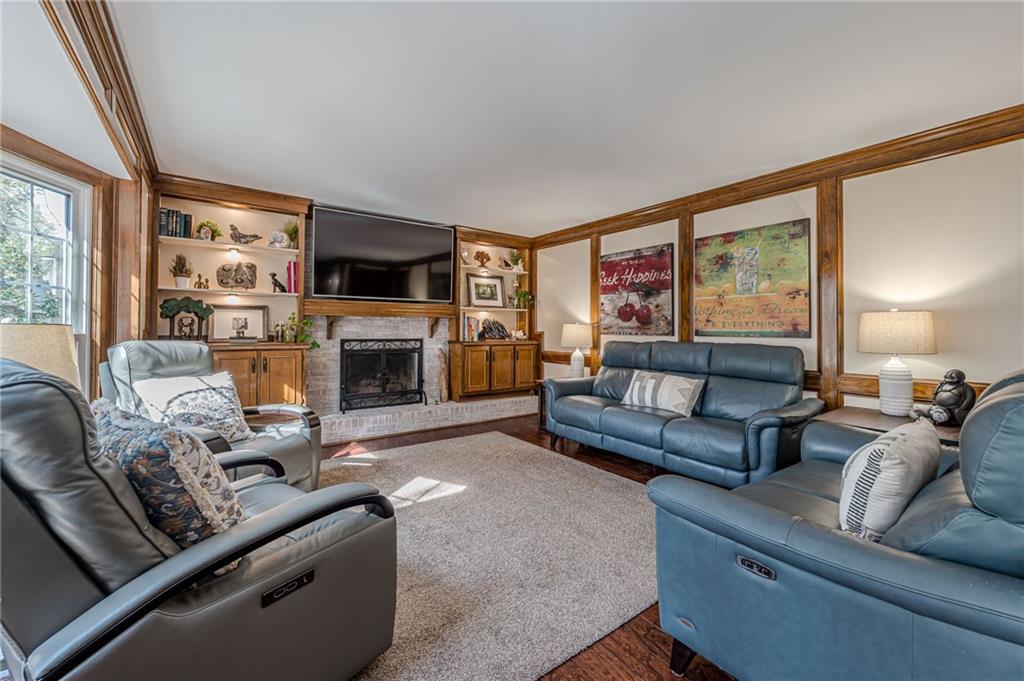 220 Saddle Lake Drive