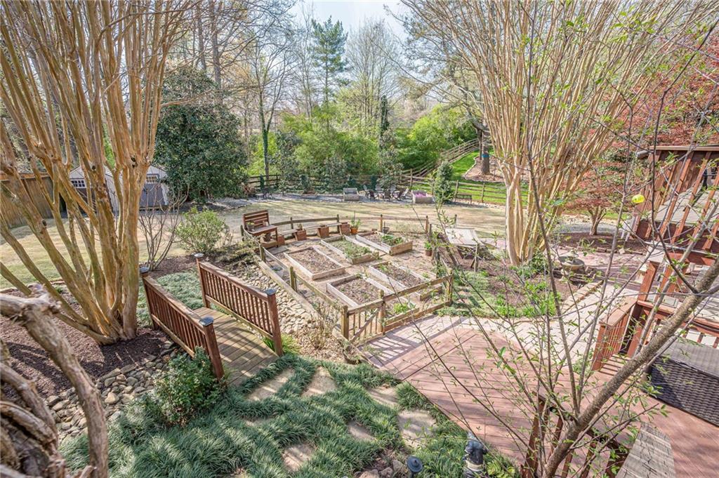 220 Saddle Lake Drive