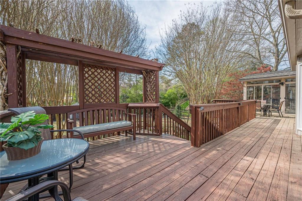 220 Saddle Lake Drive