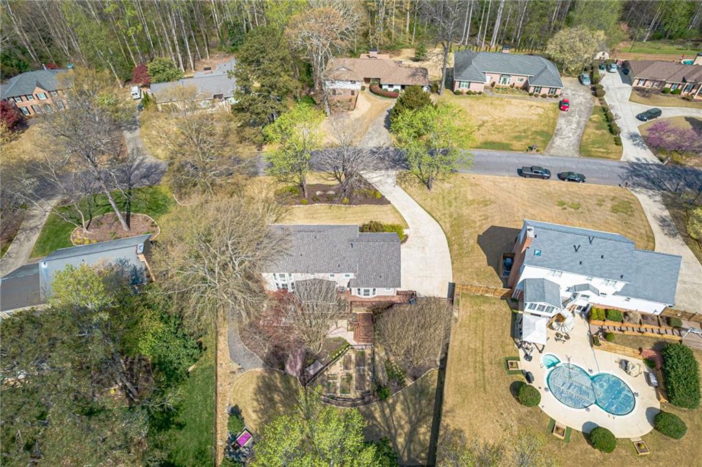 220 Saddle Lake Drive