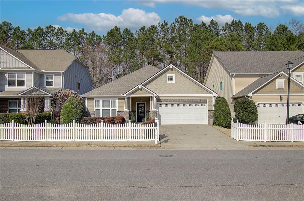 3822 Carriage House Drive