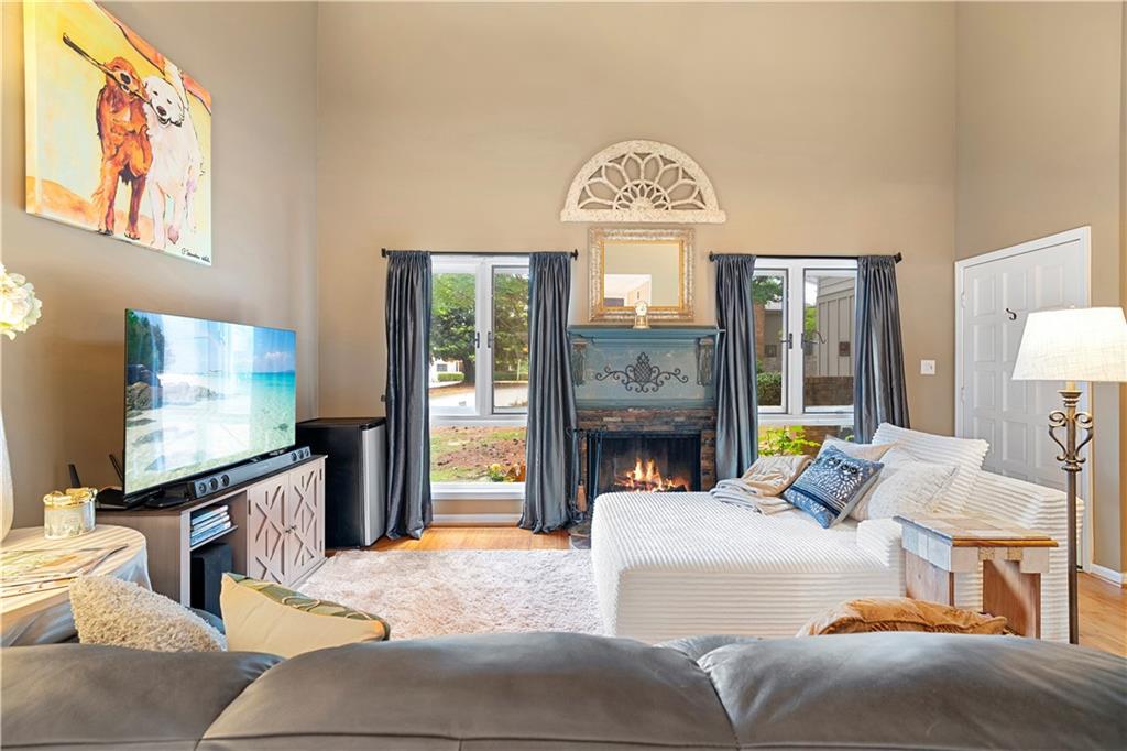 2476 Cedar Canyon Court SE