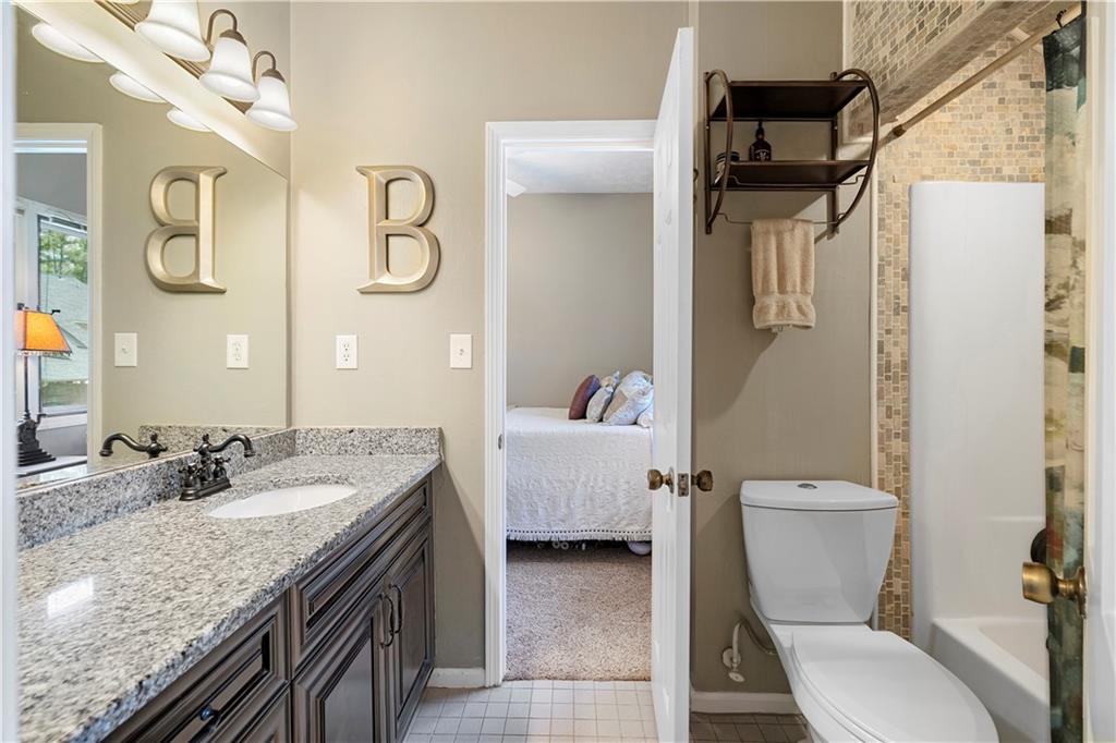 2476 Cedar Canyon Court SE