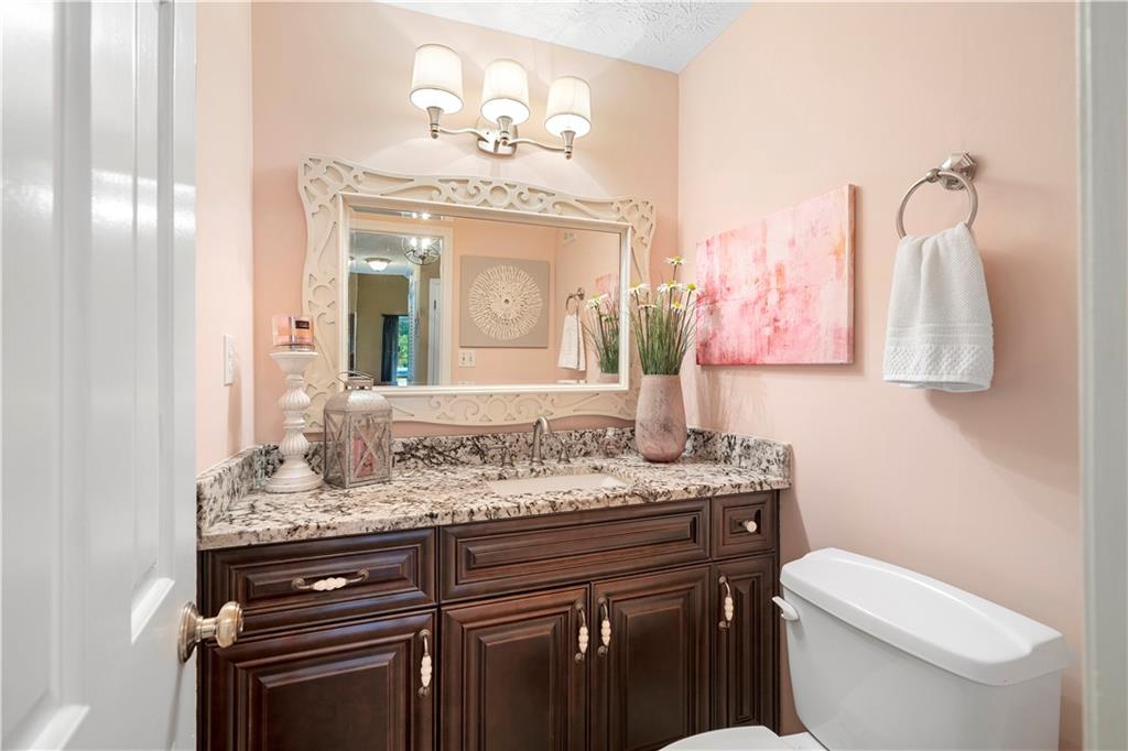 2476 Cedar Canyon Court SE