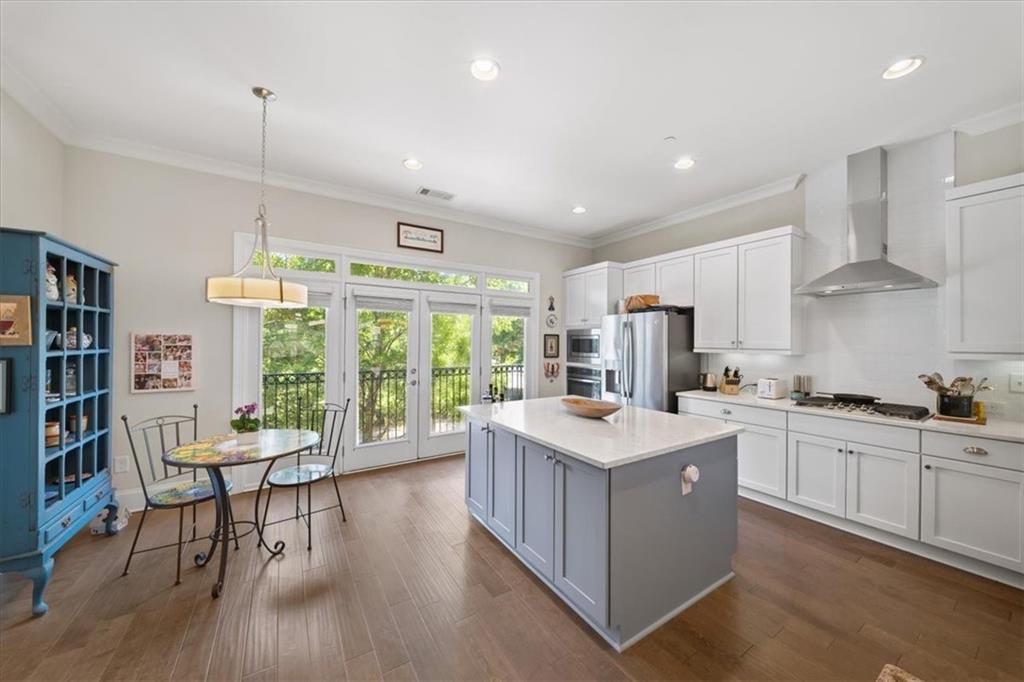 316 Coalter Way