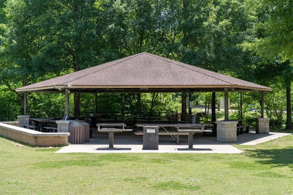 316 Coalter Way