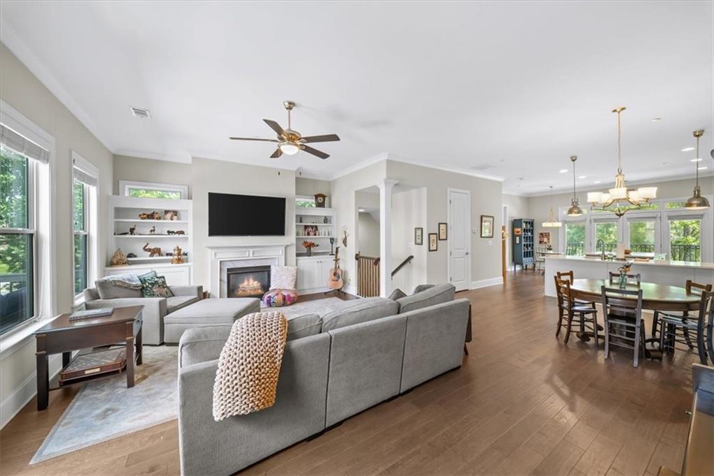 316 Coalter Way